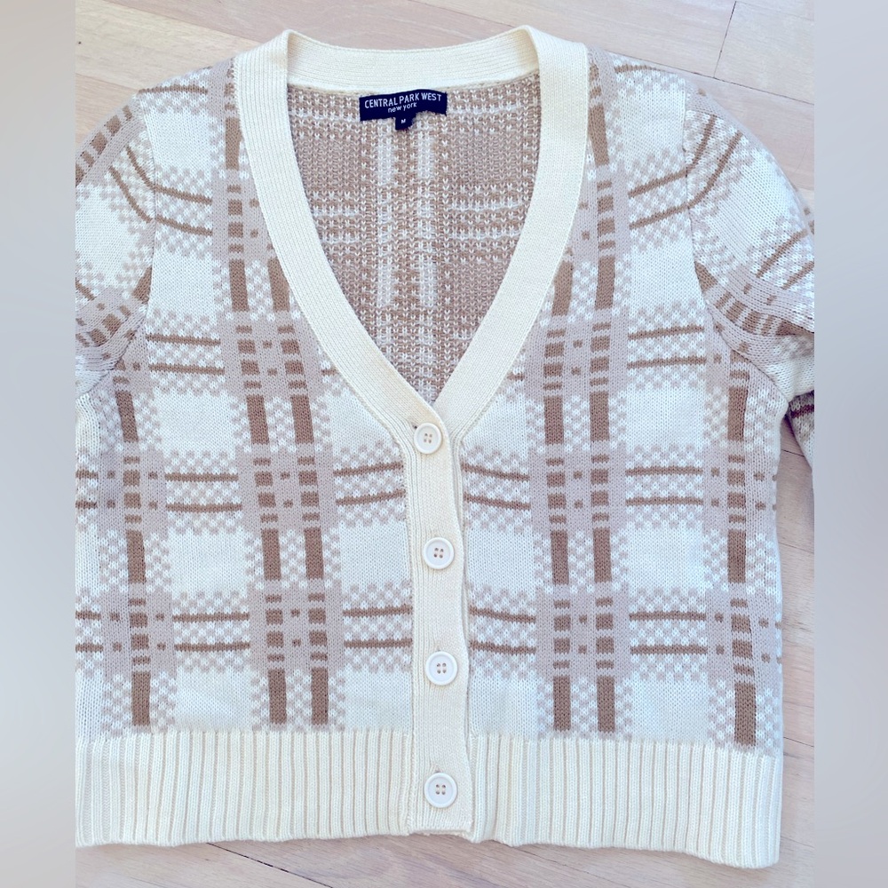 Central Park West Poppy Cropped Preppy Cardigan - Picture 5 of 7